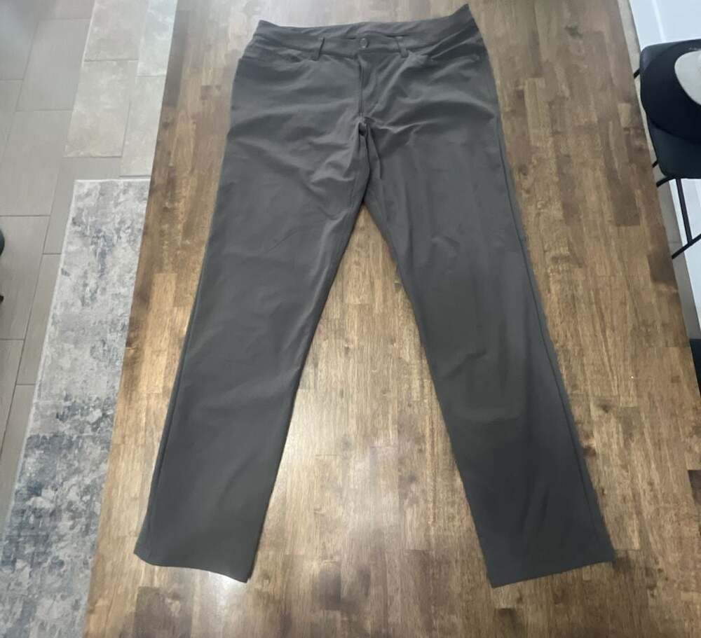 Lululemon Men's Gray Polyester Casual Performance Pants Size 36x32